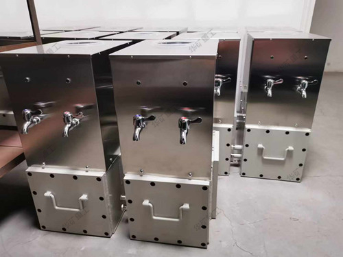 華礦集團(tuán)熱銷(xiāo)產(chǎn)品防爆飲水機(jī)發(fā)往河北